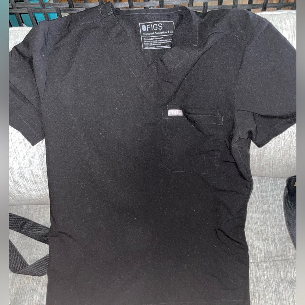 Black Leon 3-pocket Scrub Top MENS Figs XS